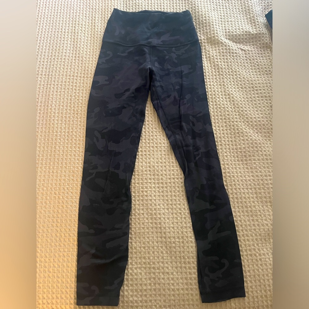Lululemon align gray camo leggings!
